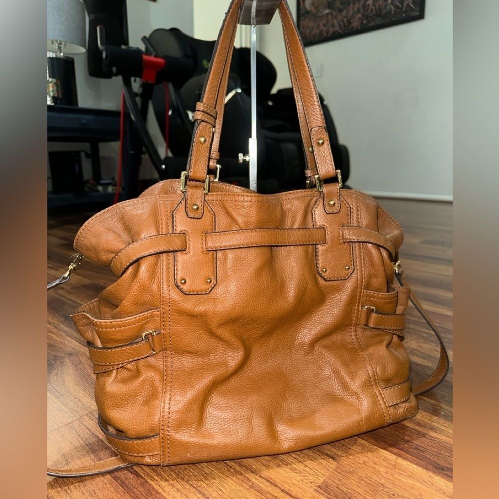 Michael Kors Gansevoort Leather Large NS Tote Luggage - Picture 3 of 12